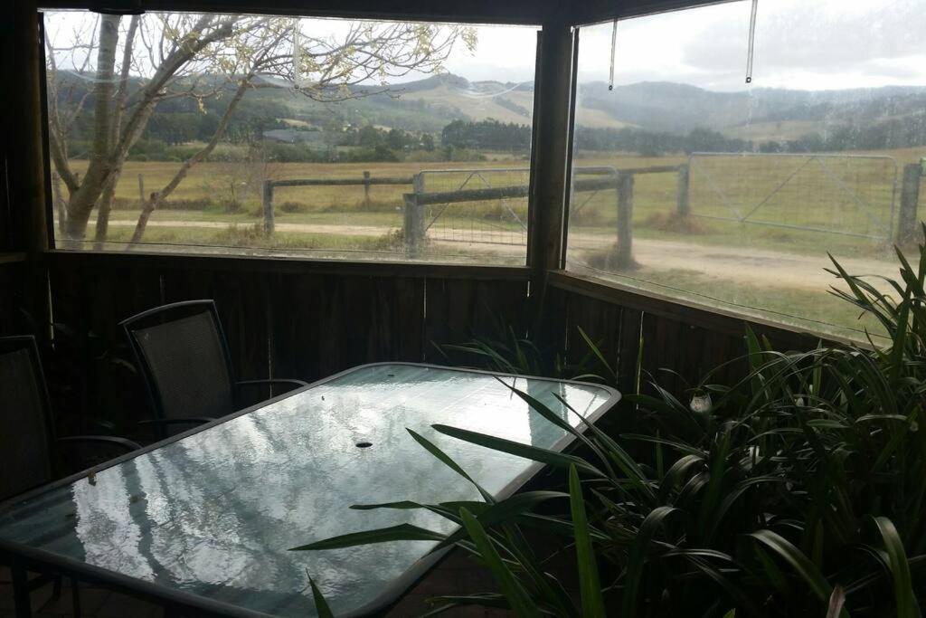 Handsome Hills Dairy Retreat Won Wron Exterior photo